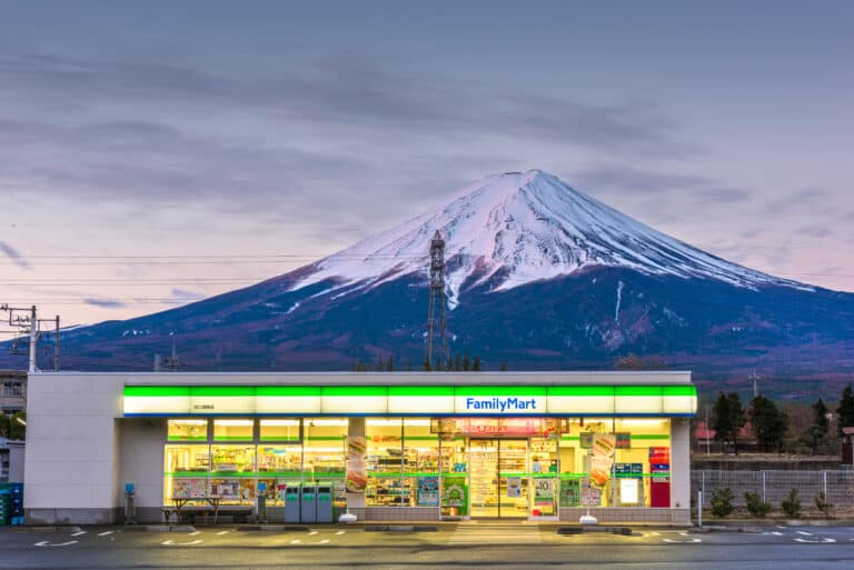 Amazing Japanese Convenience Store Food – What to Expect at the Konbini